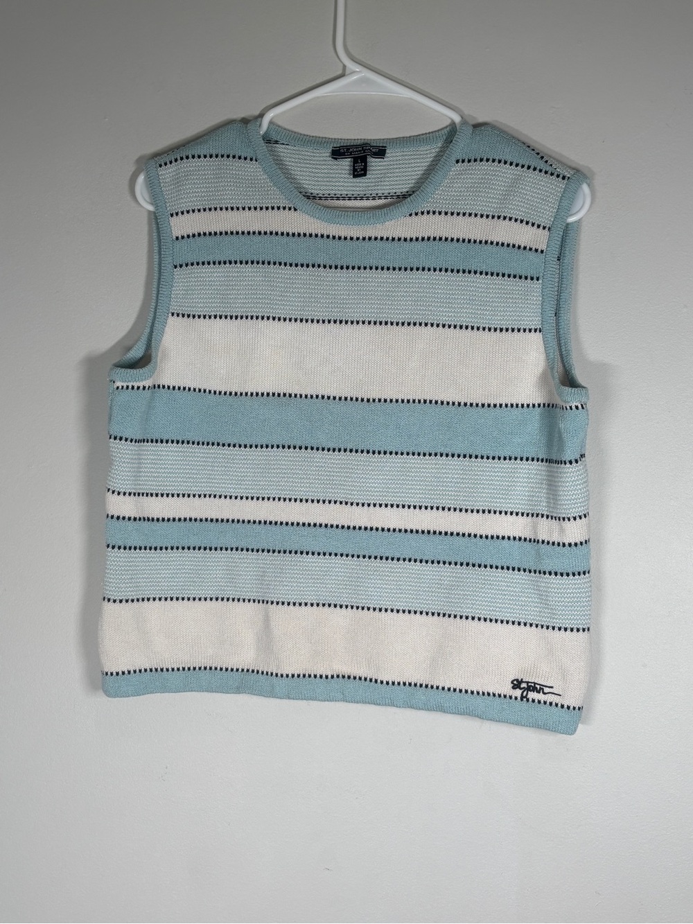 St. John Men's Sleeveless Crewneck Sweater - Light Blue & White